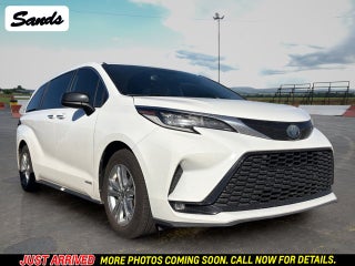2021 Toyota Sienna XSE