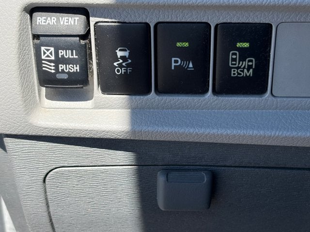 2015 Toyota Sienna Base