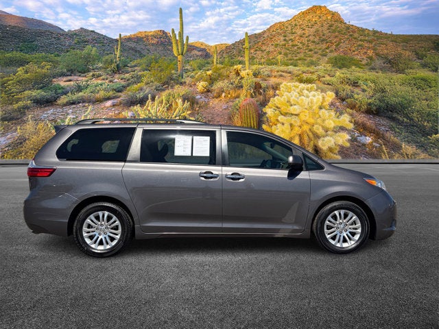 2015 Toyota Sienna Base