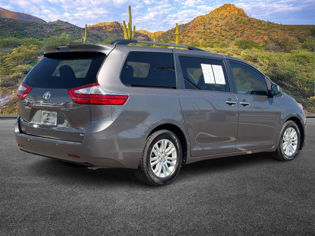 2015 Toyota Sienna Base
