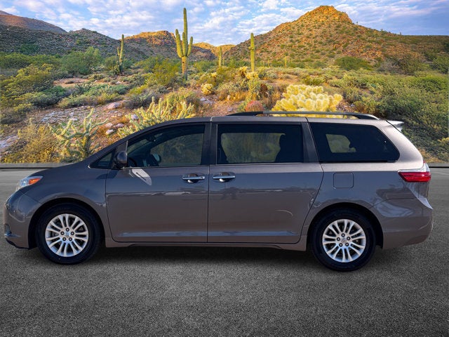 2015 Toyota Sienna Base