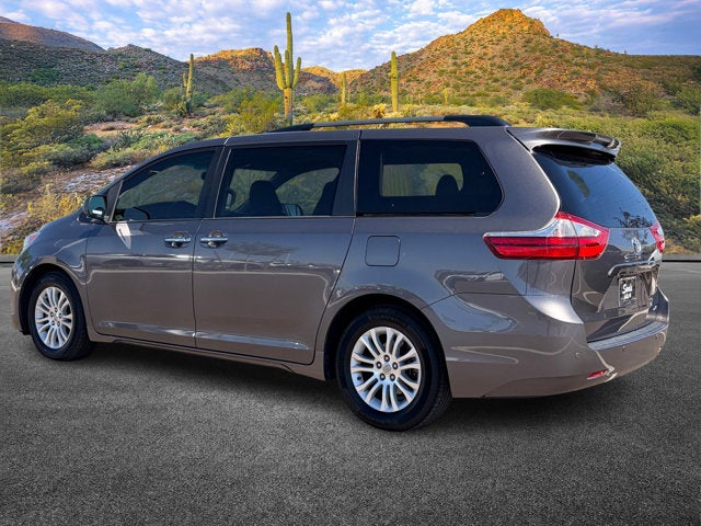2015 Toyota Sienna Base