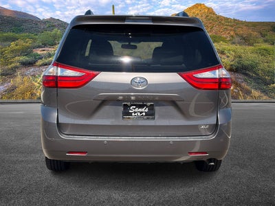 2015 Toyota Sienna Base