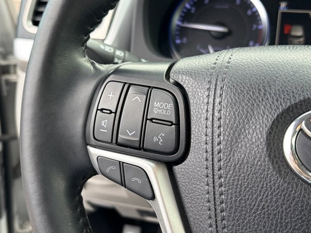 2019 Toyota Highlander Base