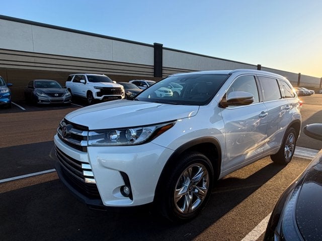 2019 Toyota Highlander Base