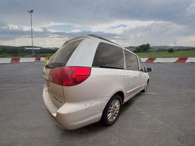 2007 Toyota Sienna Base