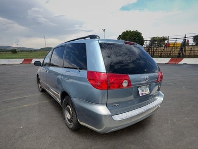 2007 Toyota Sienna Base