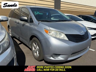 2013 Toyota Sienna L