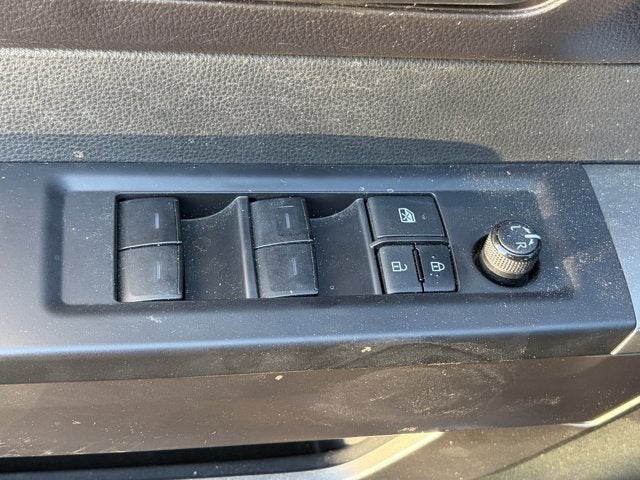 2024 Toyota Tundra 4WD SR5