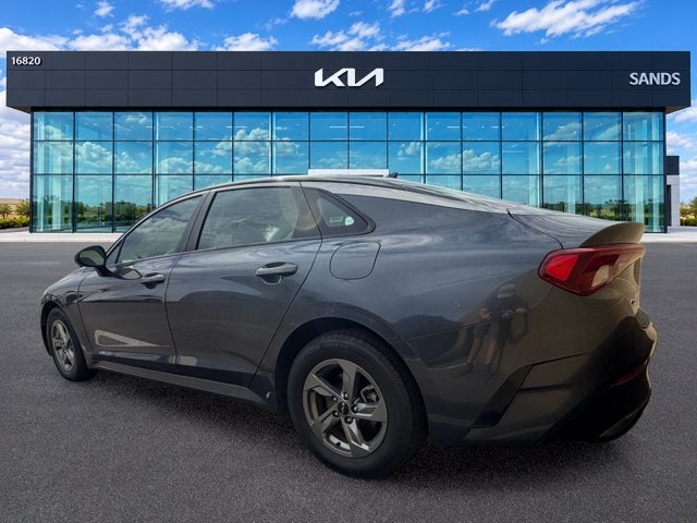 2022 Kia K5 LXS