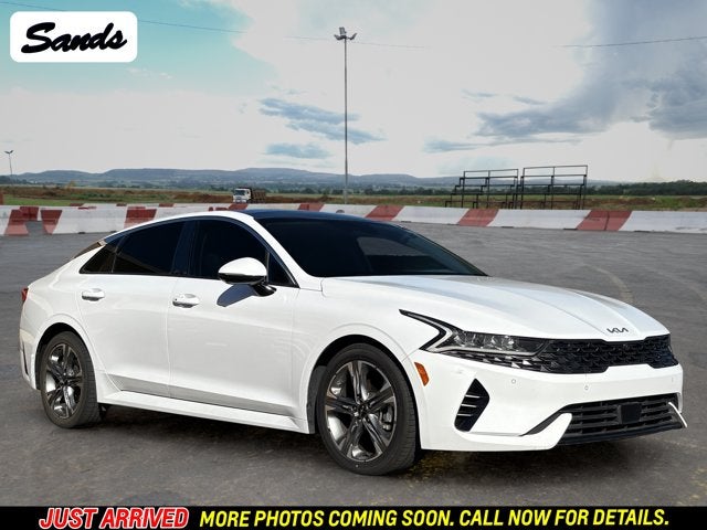 2022 Kia K5 EX