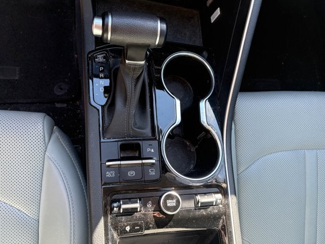 2022 Kia K5 EX