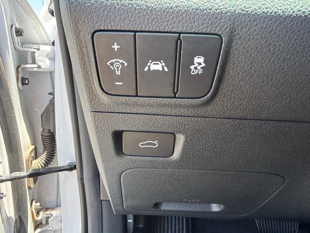 2022 Kia K5 EX