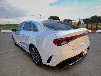 2022 Kia K5 EX