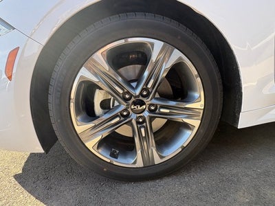 2022 Kia K5 EX