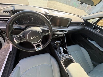 2022 Kia K5 EX