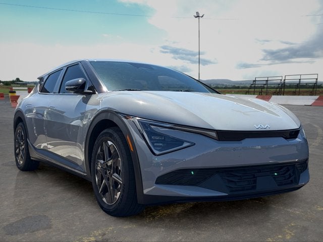 2025 Kia EV6 Light Long Range