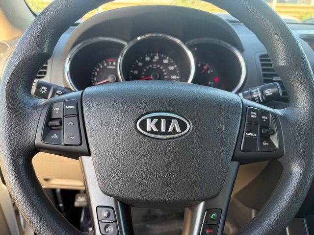 2011 Kia Sorento LX