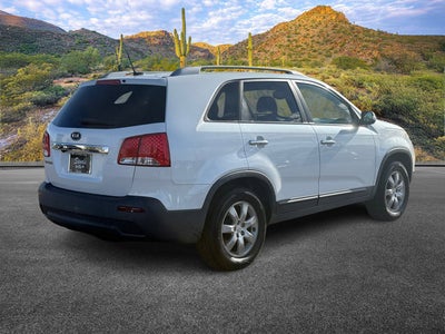 2011 Kia Sorento LX