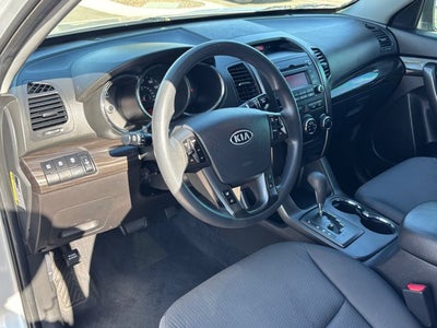 2012 Kia Sorento LX
