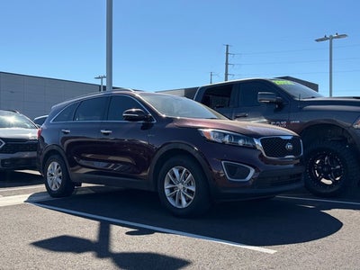 2017 Kia Sorento LX