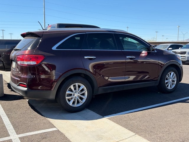 2017 Kia Sorento LX