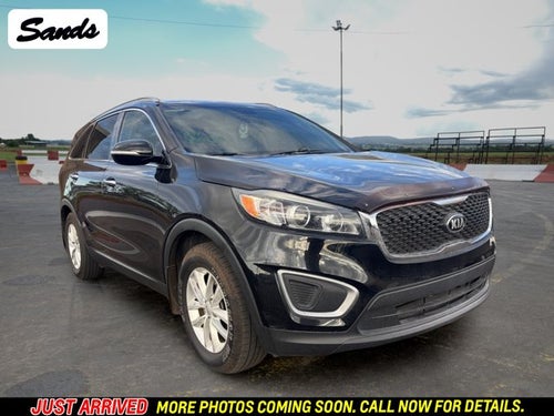 2016 Kia Sorento LX