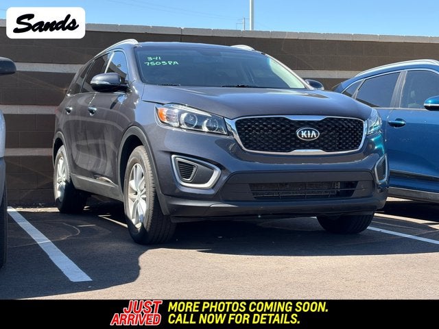 2017 Kia Sorento LX