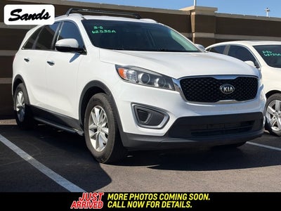 2016 Kia Sorento LX