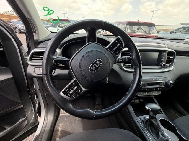 2019 Kia Sorento S V6