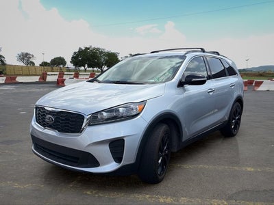 2019 Kia Sorento S V6