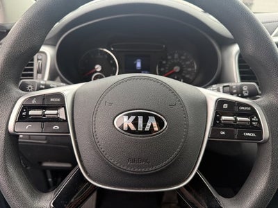 2020 Kia Sorento LX