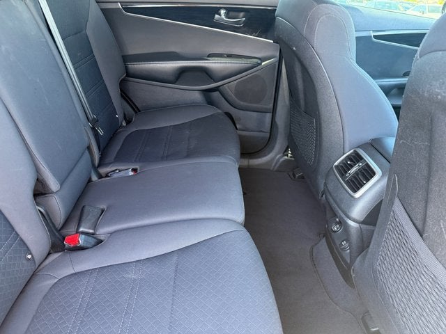 2020 Kia Sorento LX V6