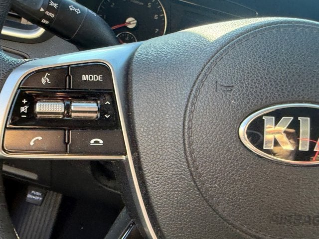 2020 Kia Sorento LX V6