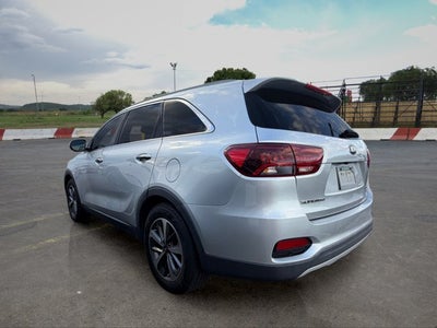2019 Kia Sorento EX V6