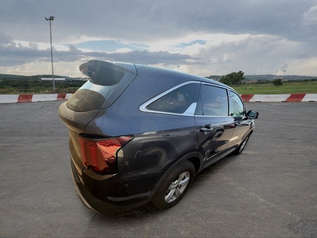 2025 Kia Sorento LX
