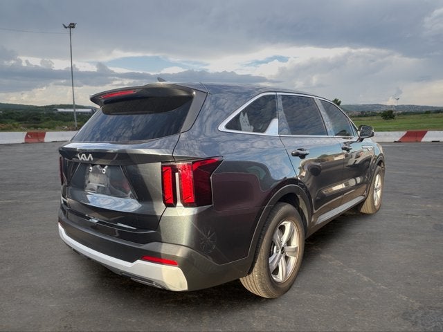 2024 Kia Sorento LX
