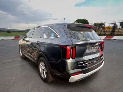 2024 Kia Sorento LX