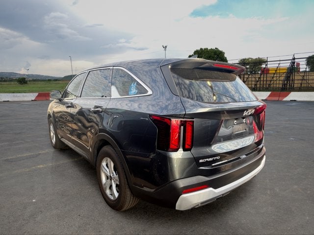 2024 Kia Sorento LX