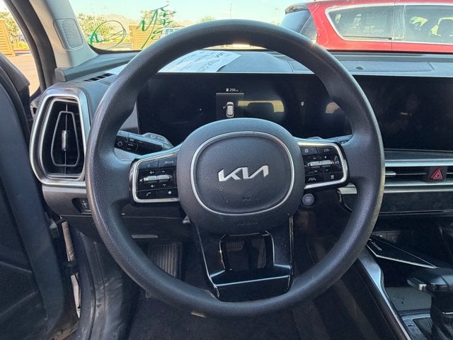 2025 Kia Sorento LX