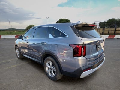 2025 Kia Sorento LX
