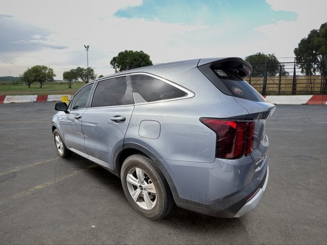 2025 Kia Sorento LX