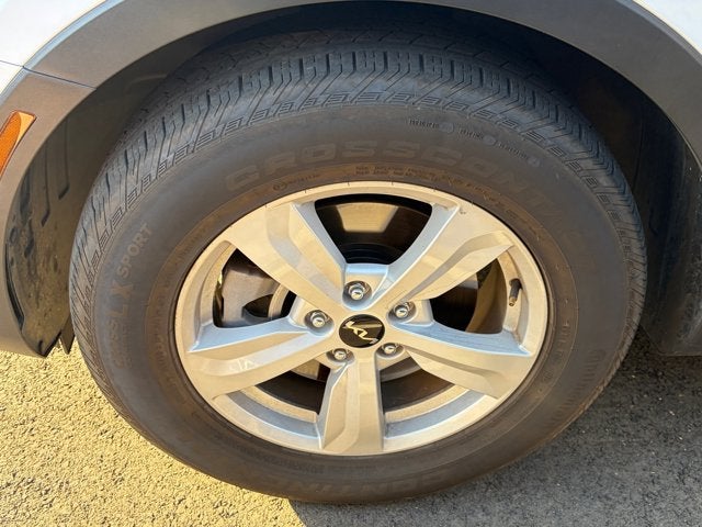 2025 Kia Sorento LX
