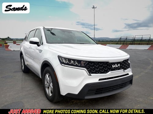 2022 Kia Sorento LX