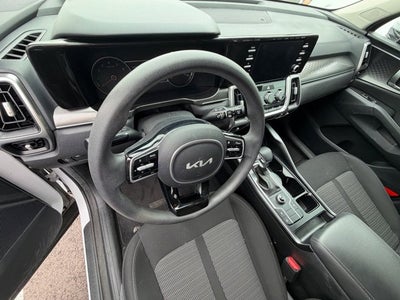 2022 Kia Sorento LX
