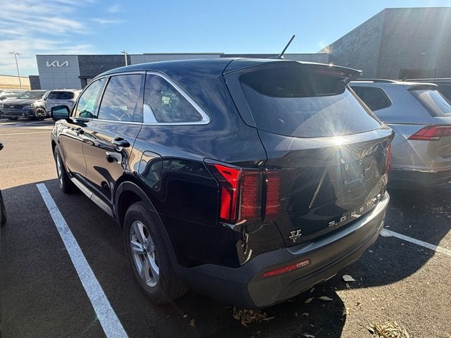 2022 Kia Sorento LX