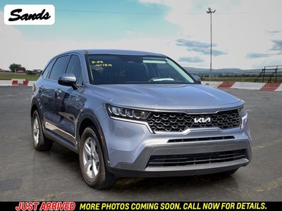 2023 Kia Sorento LX