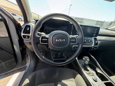 2023 Kia Sorento LX
