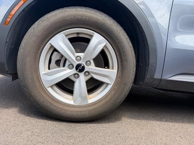 2023 Kia Sorento LX
