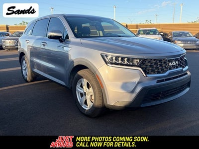 2023 Kia Sorento LX